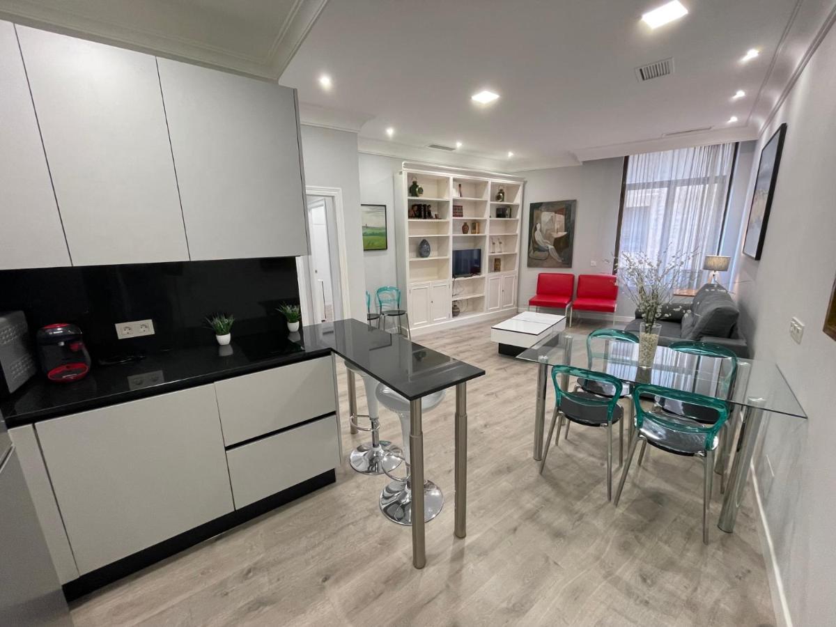 סלאמנקה Brocense Centro 2 Habitaciones מראה חיצוני תמונה